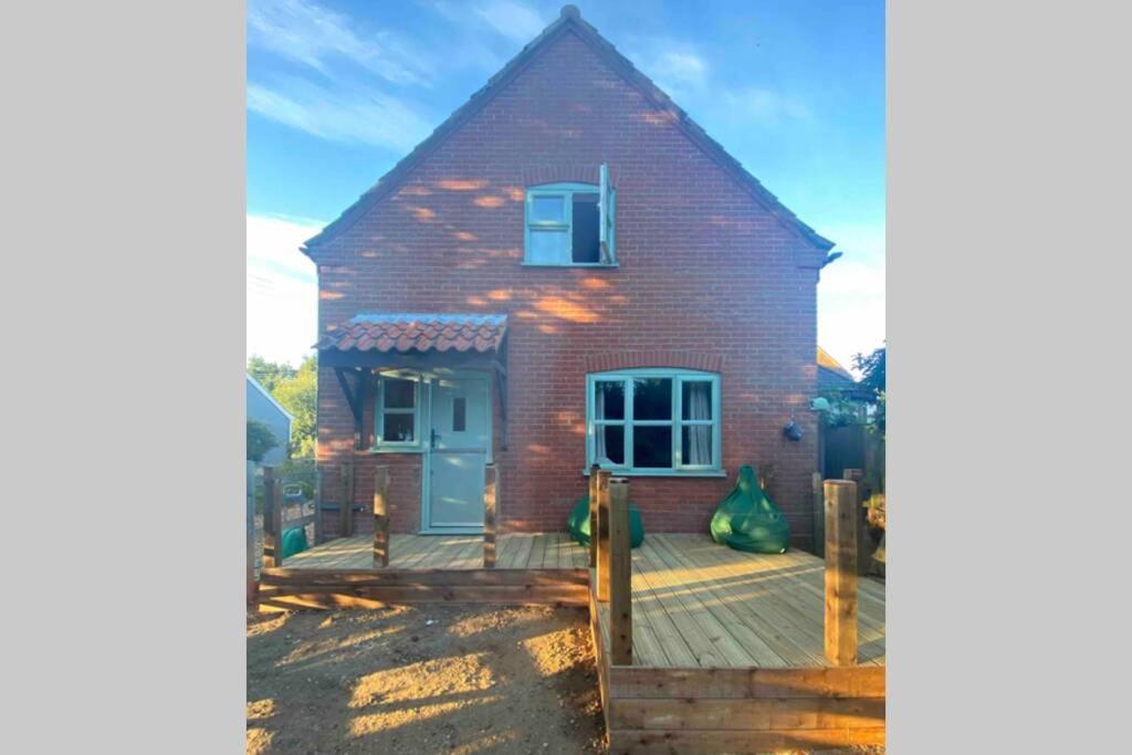 Ramblers Retreat Villa Saxthorpe ภายนอก รูปภาพ